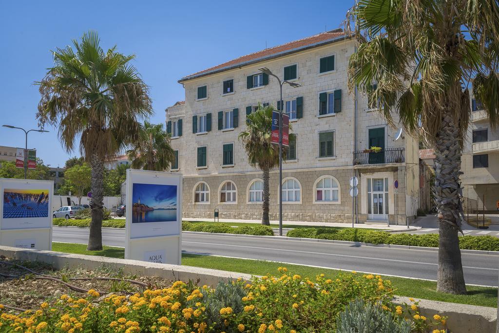 Ferienwohnung Riva Agava Split Waterfront Exterior foto